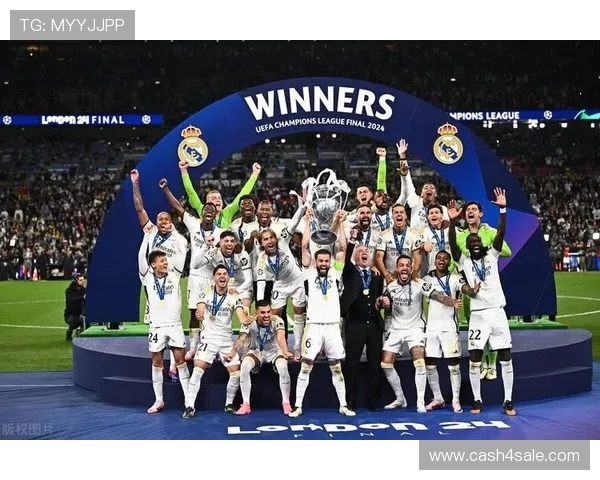 皇马公布战瓦伦西亚名单姆巴佩阿诺德恩德里克领衔强阵出击 皇马公布战瓦伦西亚名单姆巴佩阿诺德恩德里克领衔强阵出击